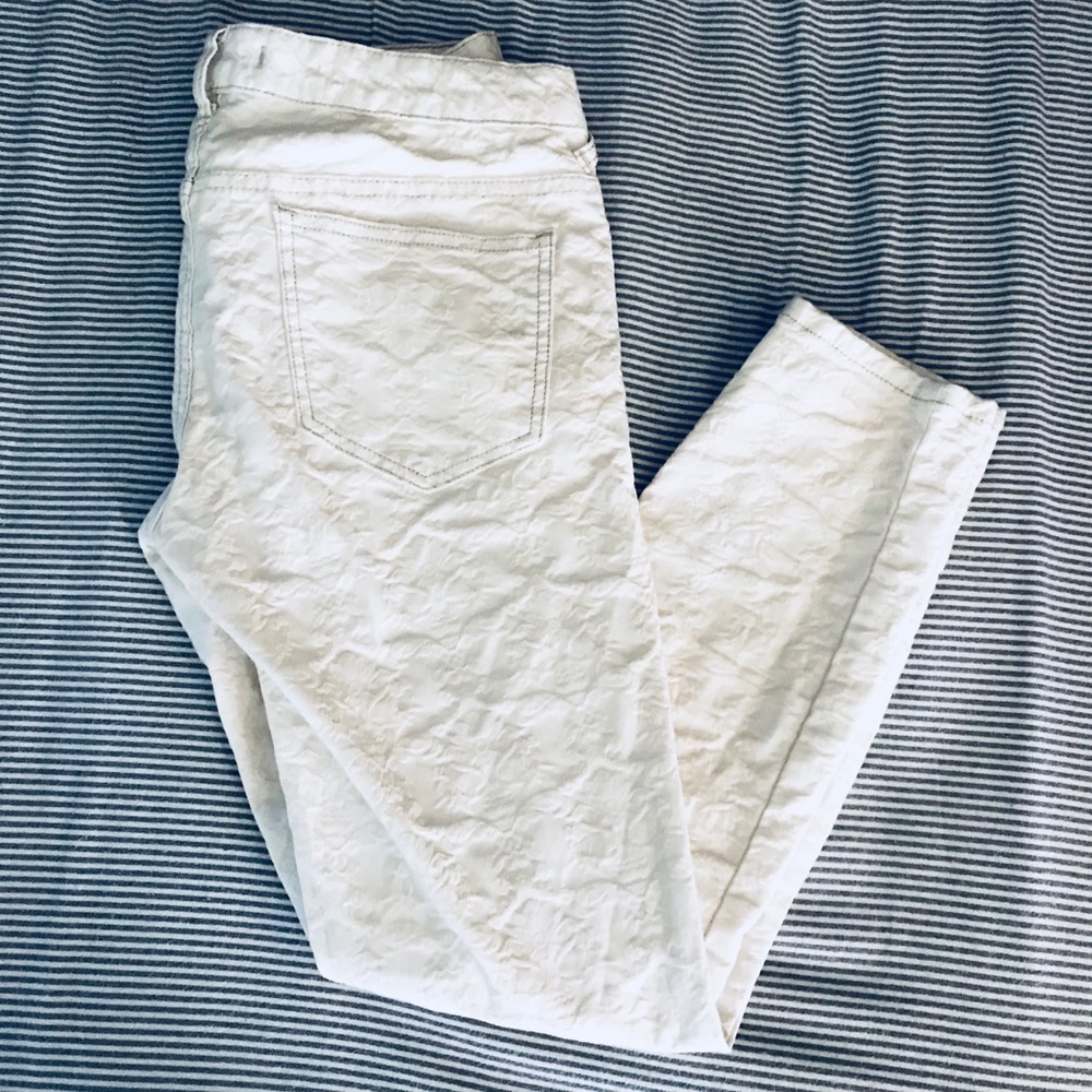 NWOT Free People White Patterned Jeans